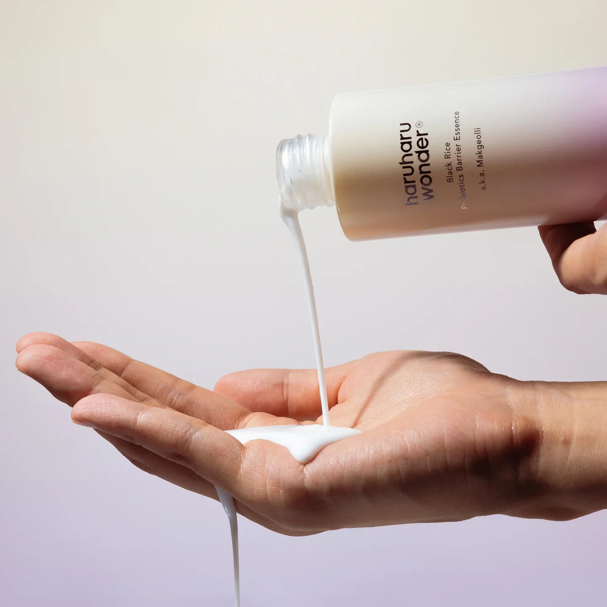 Haruharu Wonder Black Rice Barrier Essence 120ml