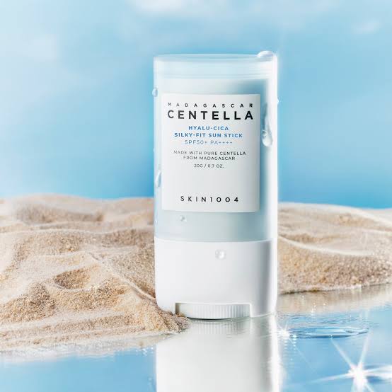 Skin1004 Centella Hyalu-Cica Silky-Fit Sun Stick 20g